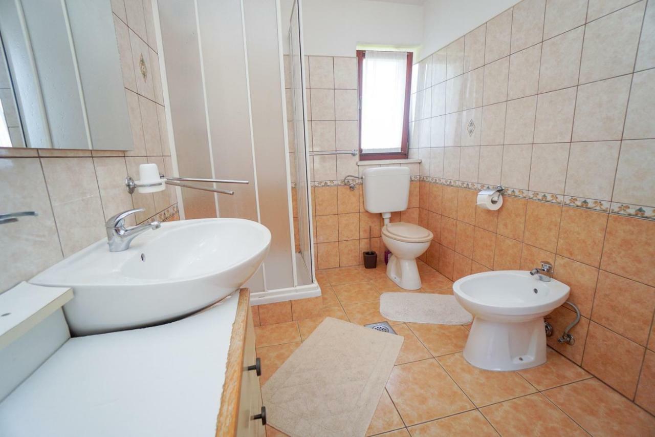 Apartment Sandra Umag Eksteriør bilde