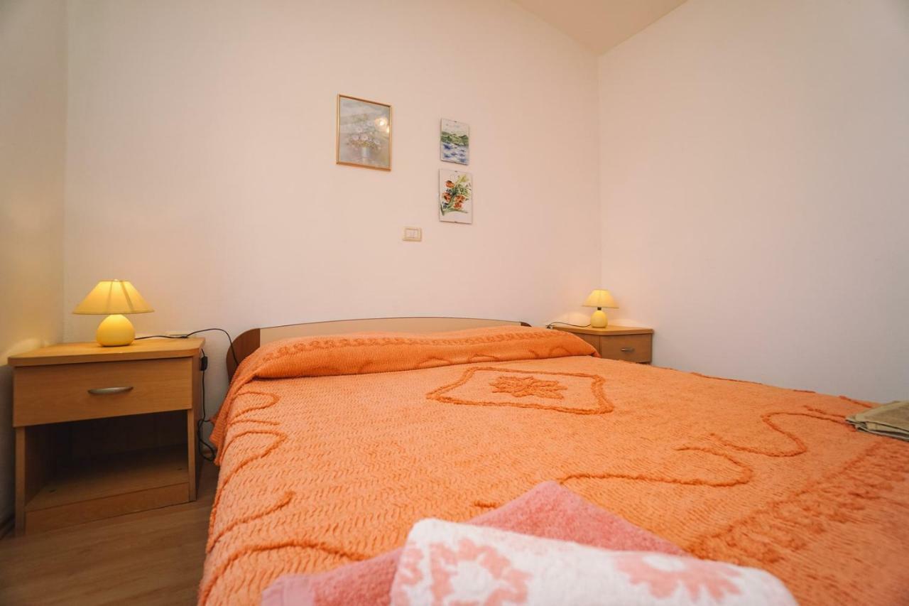 Apartment Sandra Umag Eksteriør bilde